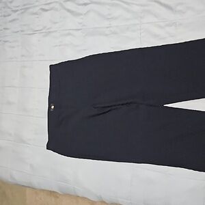 Black stretchy trousers with diamond pattern